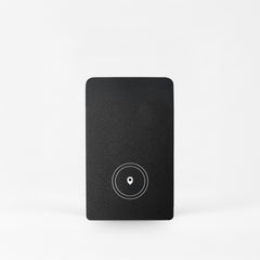 Gêne tracker card in black, credit card sized Bluetooth tracker for a wallet